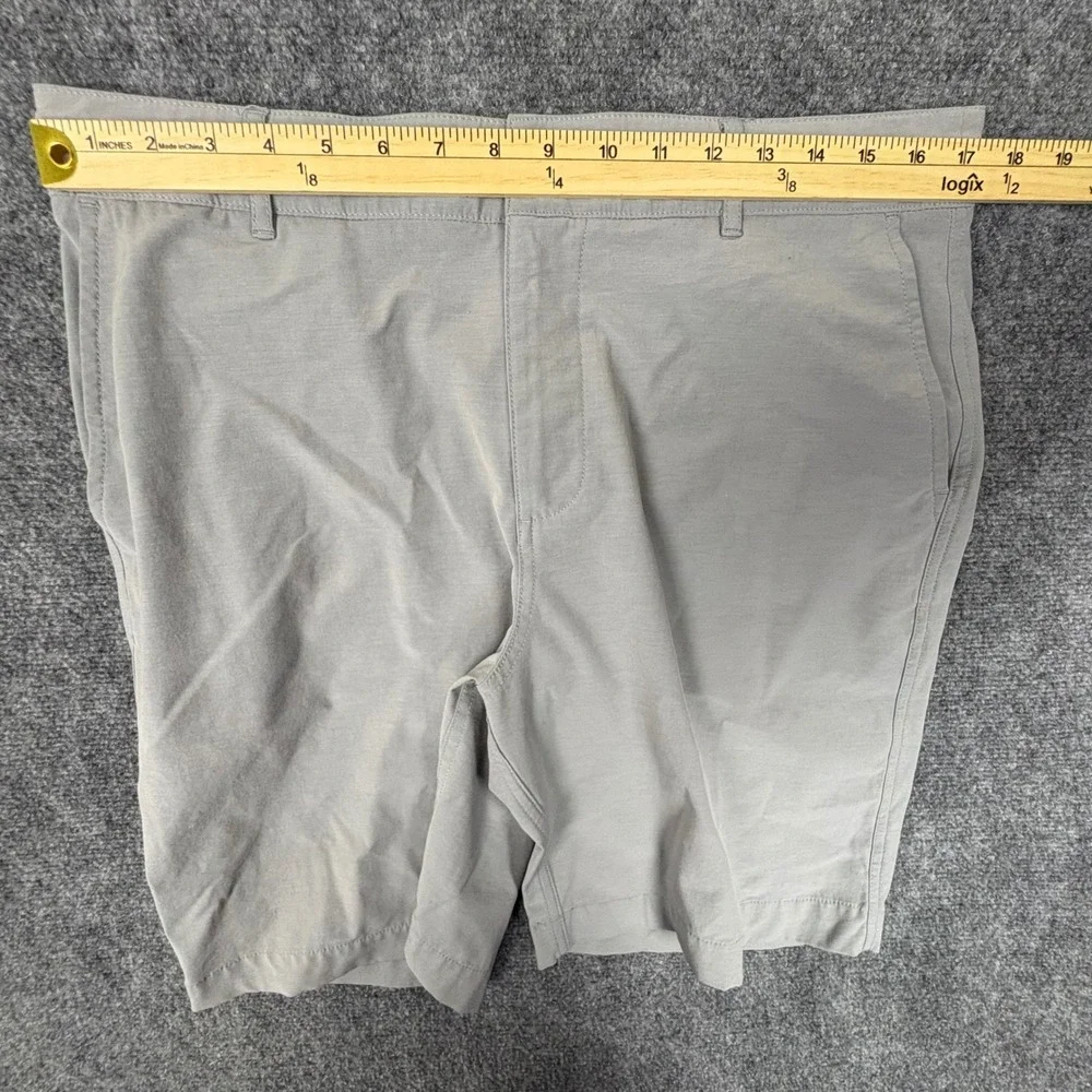 Faherty All Day Shorts Mens 33 Light Grey Hybrid Performance Stretch MSC0012